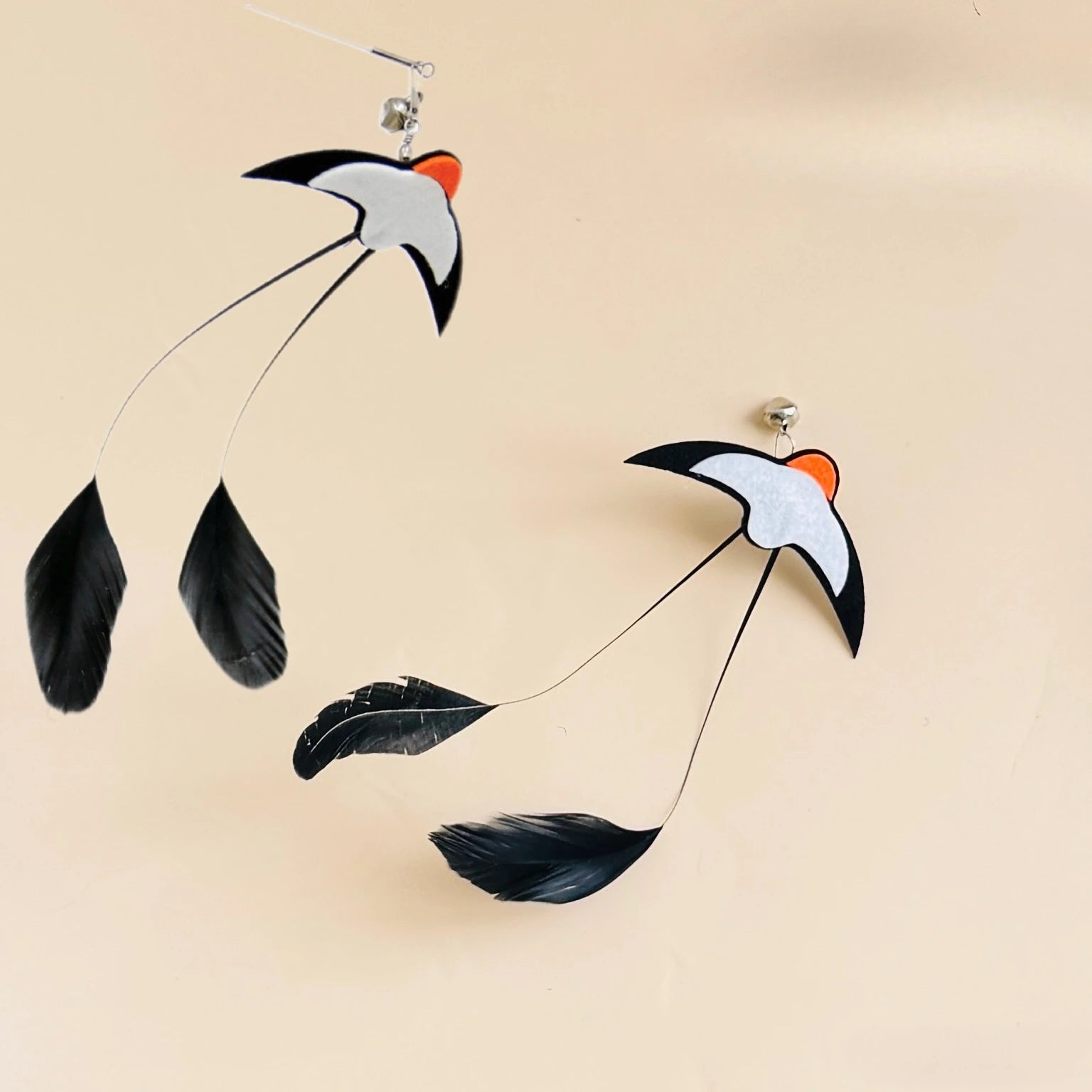 Interactive Cat Toy Funny Simulation Bird Feather with Bell Cat Stick Toy for Kitten Playing Teaser Wand Toy Pet Cats Supplies